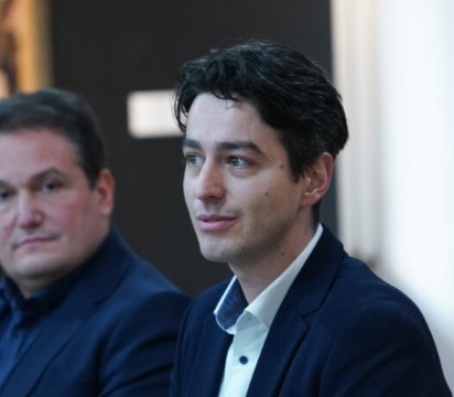 Министърът на културата Атанас Атанасов се самоизолира след положителен PCR